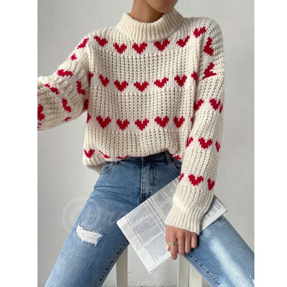 Hearts Print Red on Beige Knit Pullover Sweater Long Sleeve - Picture 2 of 16